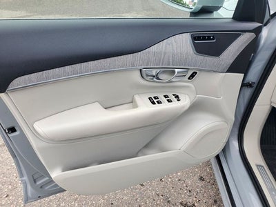 2025 Volvo XC90 Plug-In Hybrid T8 Plus 7 Passenger