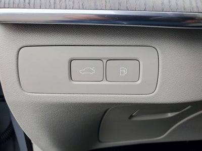2025 Volvo XC90 Plug-In Hybrid T8 Plus 7 Passenger