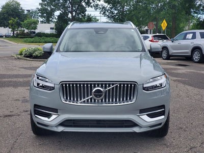 2025 Volvo XC90 Plug-In Hybrid T8 Plus 7 Passenger