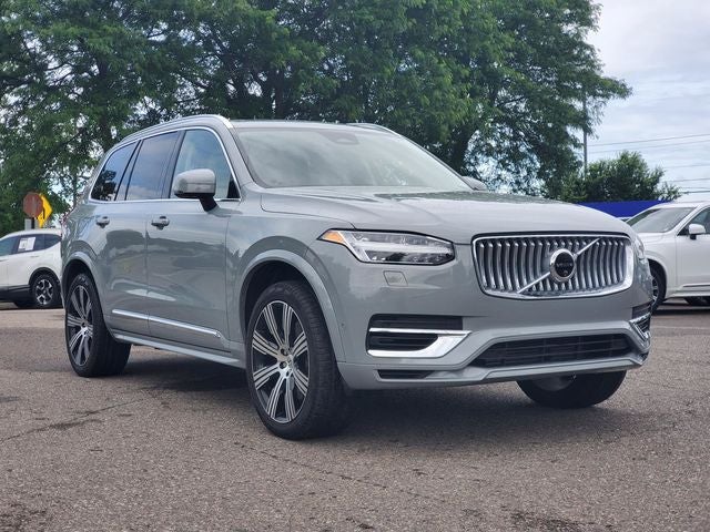 2025 Volvo XC90 Plug-In Hybrid T8 Plus 7 Passenger