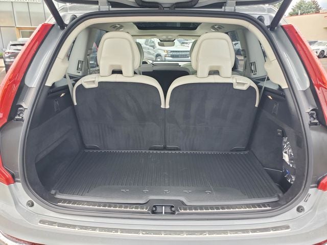 2025 Volvo XC90 Plug-In Hybrid T8 Plus 7 Passenger