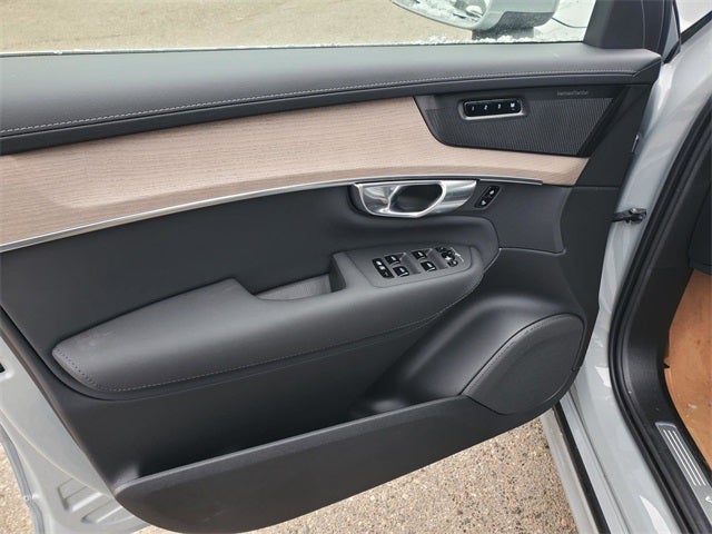 2026 Volvo XC90 Plug-In Hybrid T8 Plus 7 Passenger