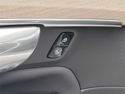 2026 Volvo XC90 Plug-In Hybrid T8 Plus 7 Passenger