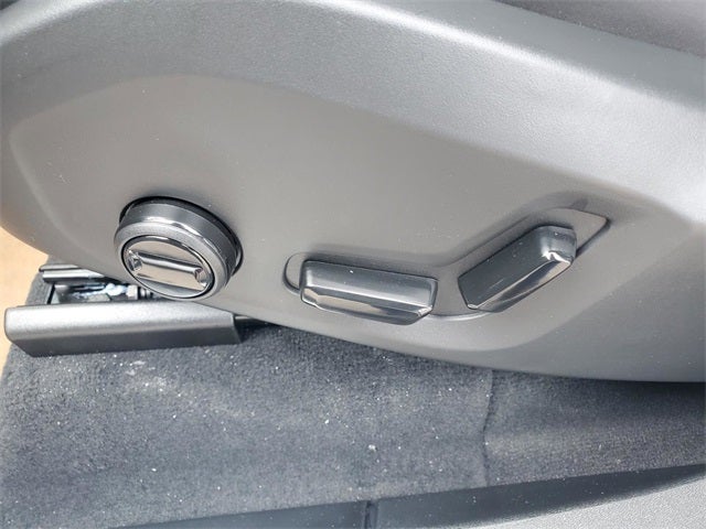 2026 Volvo XC90 Plug-In Hybrid T8 Plus 7 Passenger