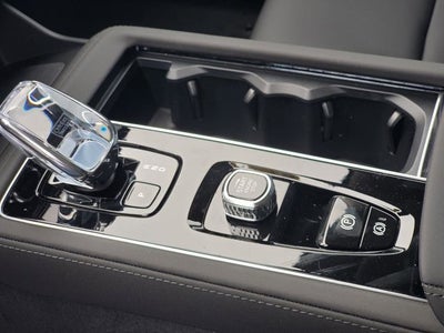 2026 Volvo XC90 Plug-In Hybrid T8 Plus 7 Passenger