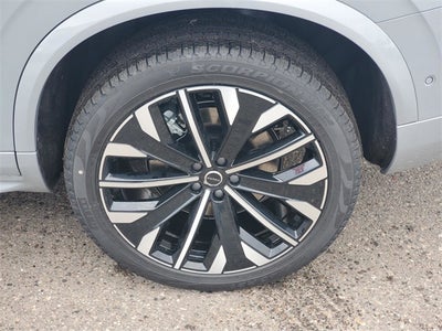 2026 Volvo XC90 Plug-In Hybrid T8 Plus 7 Passenger