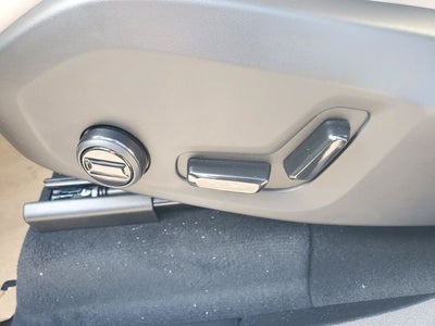 2026 Volvo XC90 Plug-In Hybrid T8 Plus 7 Passenger