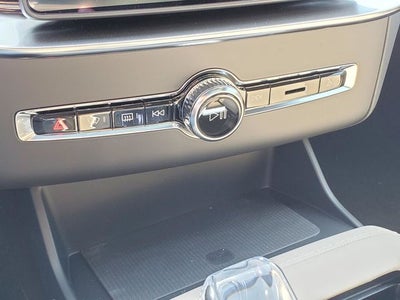 2026 Volvo XC90 Plug-In Hybrid T8 Plus 7 Passenger