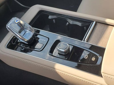 2026 Volvo XC90 Plug-In Hybrid T8 Plus 7 Passenger