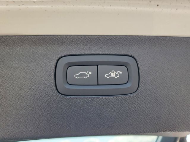 2026 Volvo XC90 Plug-In Hybrid T8 Plus 7 Passenger