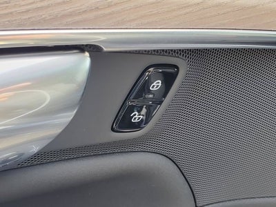2026 Volvo XC90 Plug-In Hybrid T8 Plus 7 Passenger