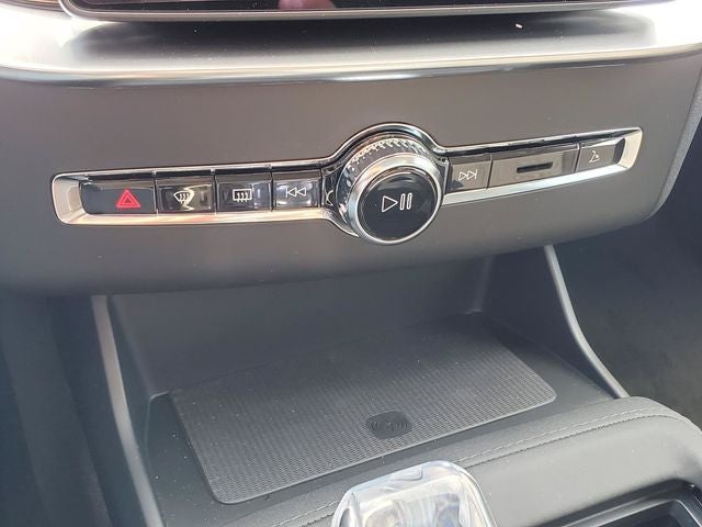 2026 Volvo XC90 Plug-In Hybrid T8 Plus 7 Passenger