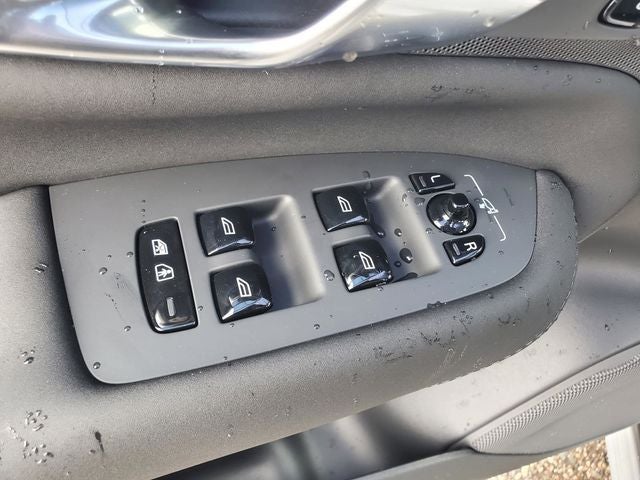 2026 Volvo XC90 Plug-In Hybrid T8 Plus 7 Passenger