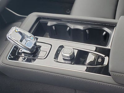 2026 Volvo XC90 Plug-In Hybrid T8 Plus 7 Passenger