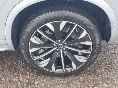 2026 Volvo XC90 Plug-In Hybrid T8 Plus 7 Passenger