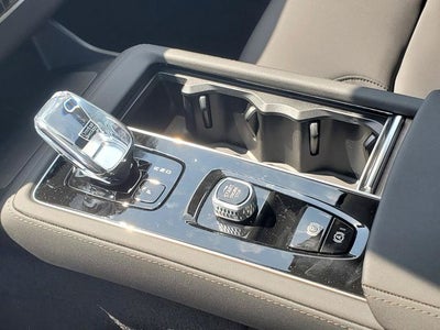2026 Volvo XC90 Plug-In Hybrid T8 Plus 7 Passenger