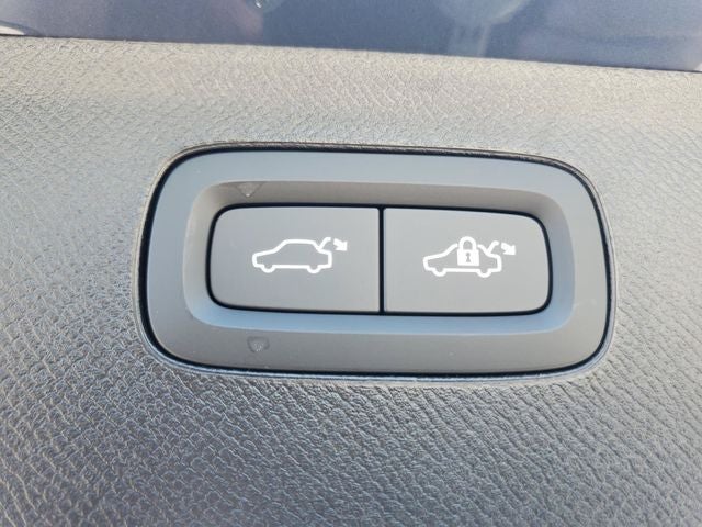 2026 Volvo XC90 Plug-In Hybrid T8 Plus 7 Passenger