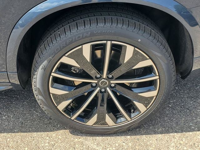 2026 Volvo XC90 Plug-In Hybrid T8 Plus 7 Passenger