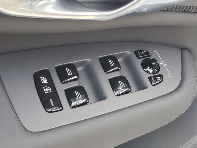 2026 Volvo XC90 Plug-In Hybrid T8 Plus 7 Passenger
