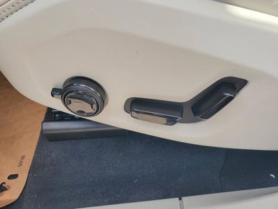 2026 Volvo XC90 Plug-In Hybrid T8 Ultra 7 Passenger