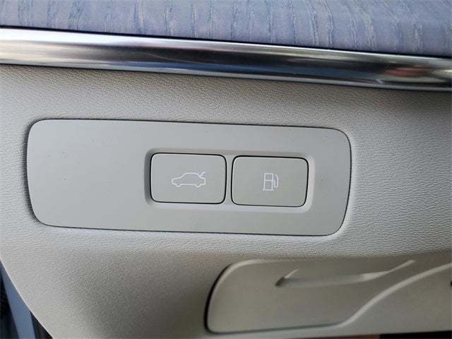 2026 Volvo XC90 Plug-In Hybrid T8 Ultra 7 Passenger