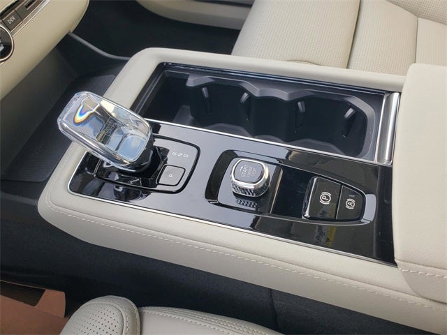 2026 Volvo XC90 Plug-In Hybrid T8 Ultra 7 Passenger