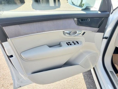 2026 Volvo XC90 Plug-In Hybrid T8 Ultra 7 Passenger