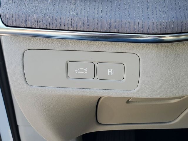 2026 Volvo XC90 Plug-In Hybrid T8 Ultra 7 Passenger