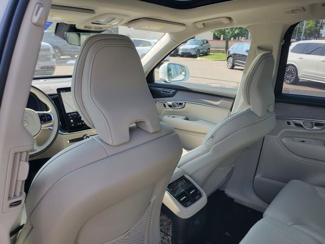 2026 Volvo XC90 Plug-In Hybrid T8 Ultra 7 Passenger