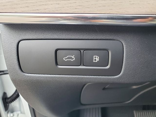 2026 Volvo XC90 Plug-In Hybrid T8 Core