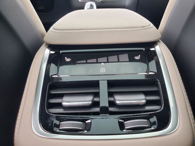 2026 Volvo XC90 Plug-In Hybrid T8 Core