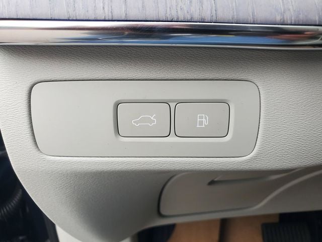 2026 Volvo XC90 Plug-In Hybrid T8 Ultra