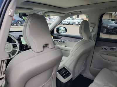 2026 Volvo XC90 Plug-In Hybrid T8 Ultra