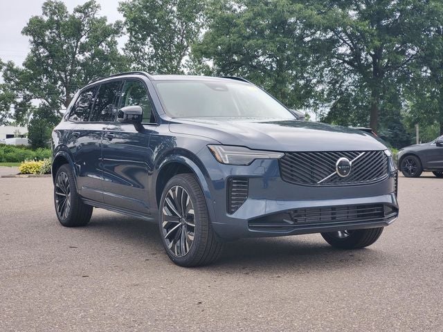 2026 Volvo XC90 Plug-In Hybrid T8 Ultra