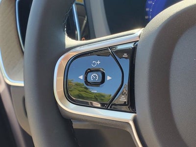 2026 Volvo XC60 Plug-In Hybrid T8 Plus