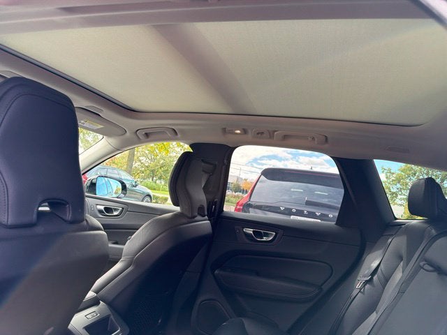 2025 Volvo XC60 Plug-In Hybrid T8 Plus