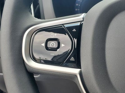 2026 Volvo XC60 Plug-In Hybrid T8 Plus