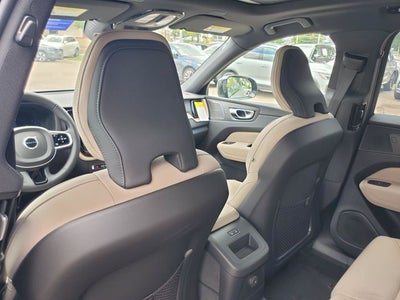 2026 Volvo XC60 Plug-In Hybrid T8 Plus