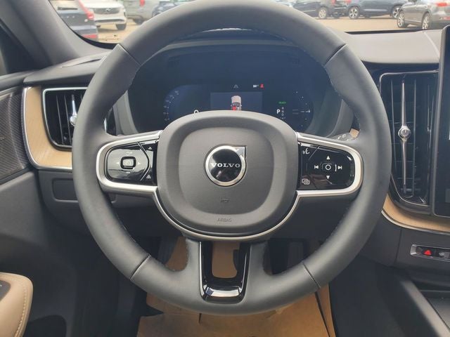 2026 Volvo XC60 Plug-In Hybrid T8 Plus