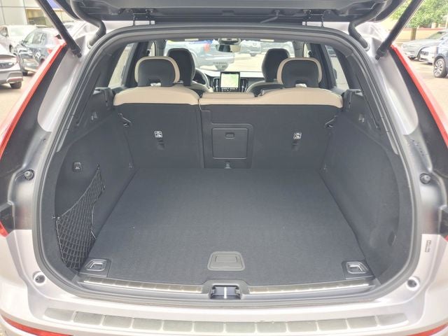 2026 Volvo XC60 Plug-In Hybrid T8 Plus