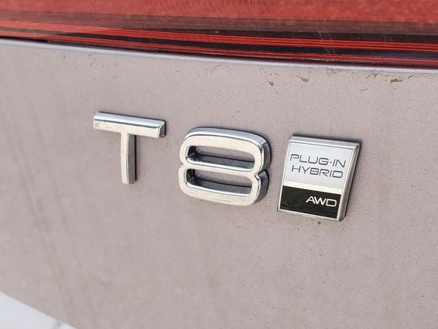 2026 Volvo XC60 Plug-In Hybrid T8 Plus