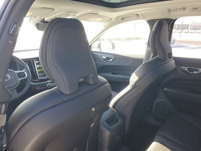 2025 Volvo XC60 Plug-In Hybrid T8 Plus