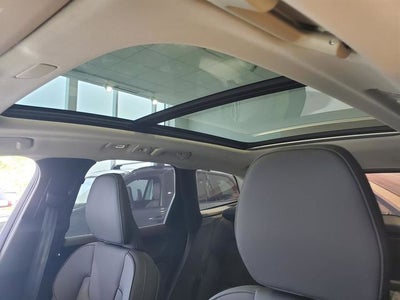 2026 Volvo XC60 Plug-In Hybrid T8 Plus