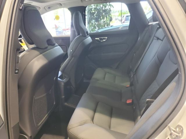 2026 Volvo XC60 Plug-In Hybrid T8 Plus