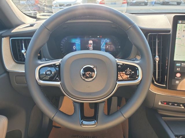 2026 Volvo XC60 Plug-In Hybrid T8 Plus