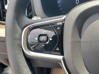 2026 Volvo XC60 Plug-In Hybrid T8 Plus