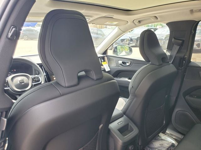 2026 Volvo XC60 Plug-In Hybrid T8 Plus