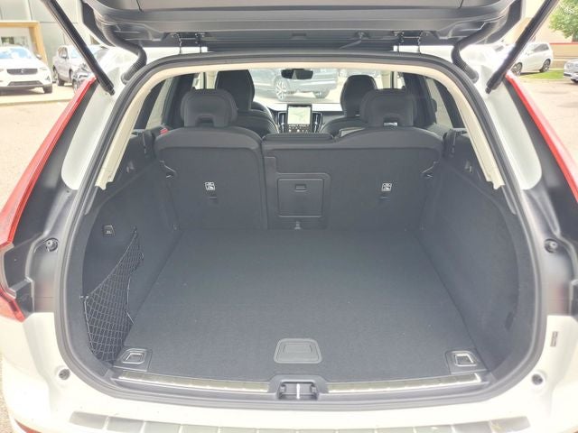 2026 Volvo XC60 Plug-In Hybrid T8 Plus
