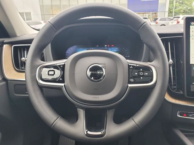 2026 Volvo XC60 Plug-In Hybrid T8 Plus