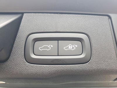 2026 Volvo XC60 Plug-In Hybrid T8 Plus